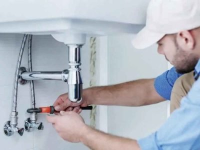 Call a Plumbing Service