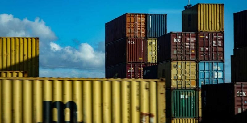 Seamless ways to sell containers
