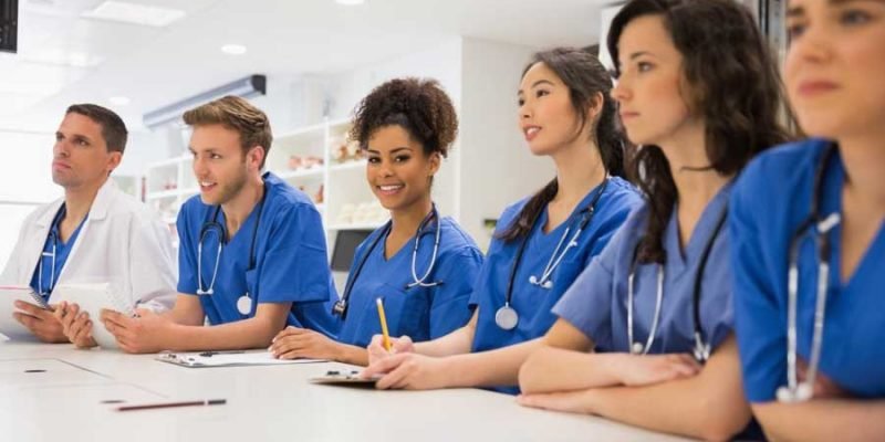 Career Outlook of 6 Nursing Specialities