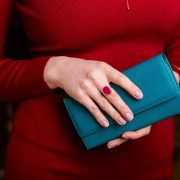 Leather Wallets For Women as an Essential Accessory