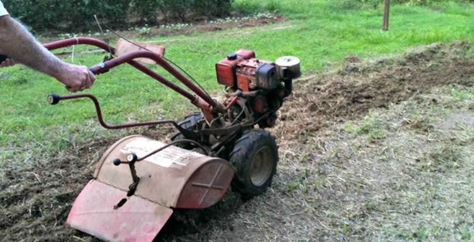 How-To-Remove-Weeds-By-A-Tiller