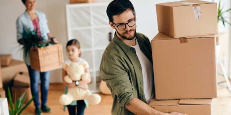 9-Tips-to-Make-Moving-With-Kids-Stress-Free