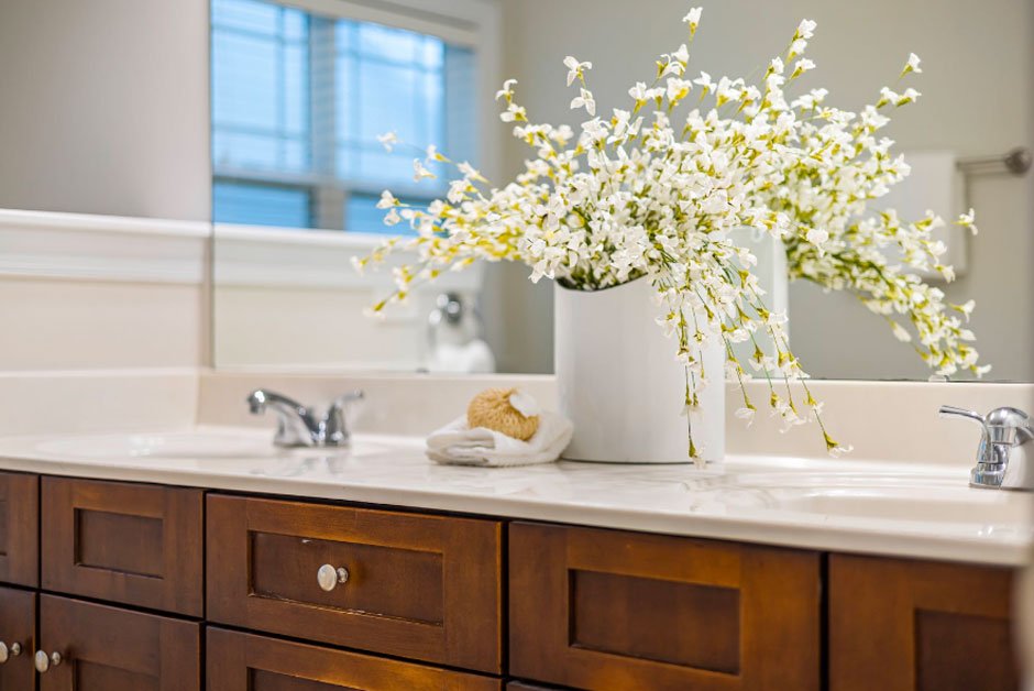 Bathroom Flower Arrangements for Effortless Transformation