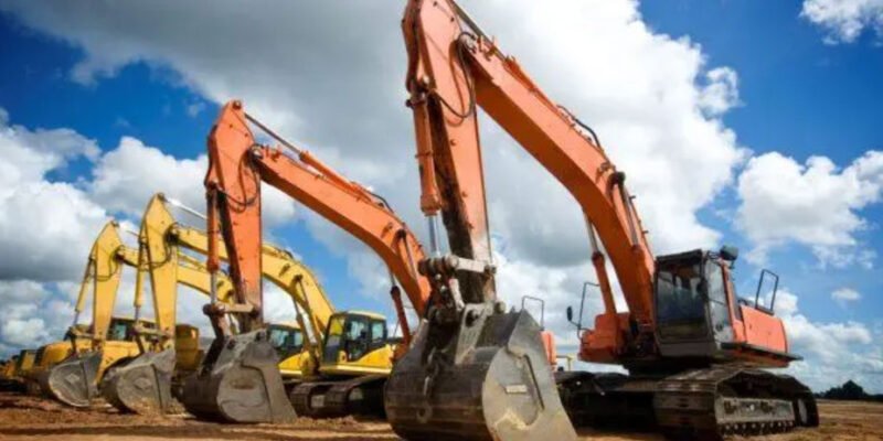5 Benefits of Opting for Machinery Rental Solutions