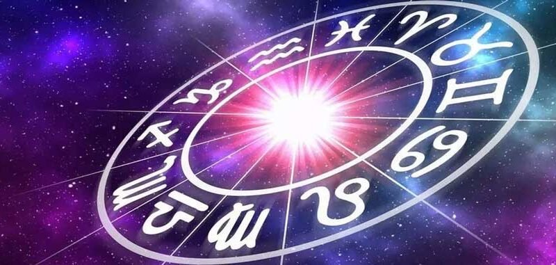 4 Ways To Use Astrology as a Tool for Personal Growth