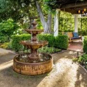 How to Incorporate Water Features into Your Front Garden’s Design