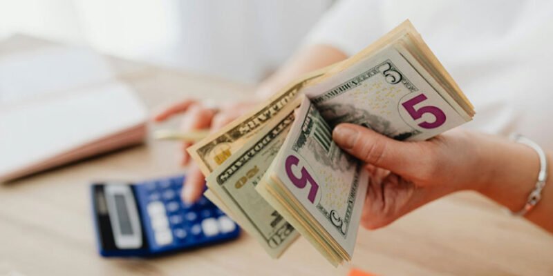 Start Early, Retire Rich: The Wealth-Building Habits No One Tells You