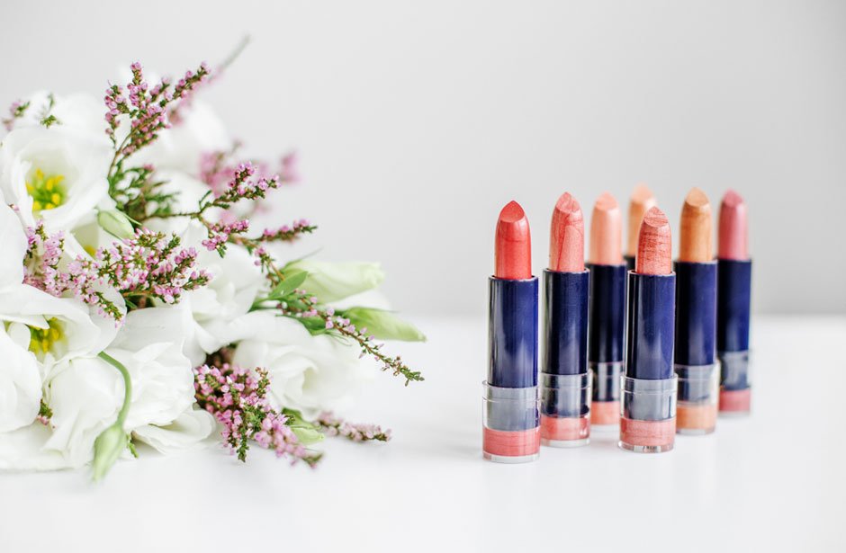 How to Scale Your Lipstick Brand With Contract Manufacturing